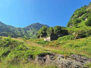 Wandern im Piemont Campello Monti Aufstieg 2 – Sento Wanderreisen